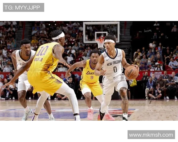 湖人对阵开拓者精彩赛事CCTV在线直播全程回放及赛后分析